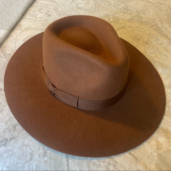 NEW 100% wool hat 🤠 - Picture 1 of 10